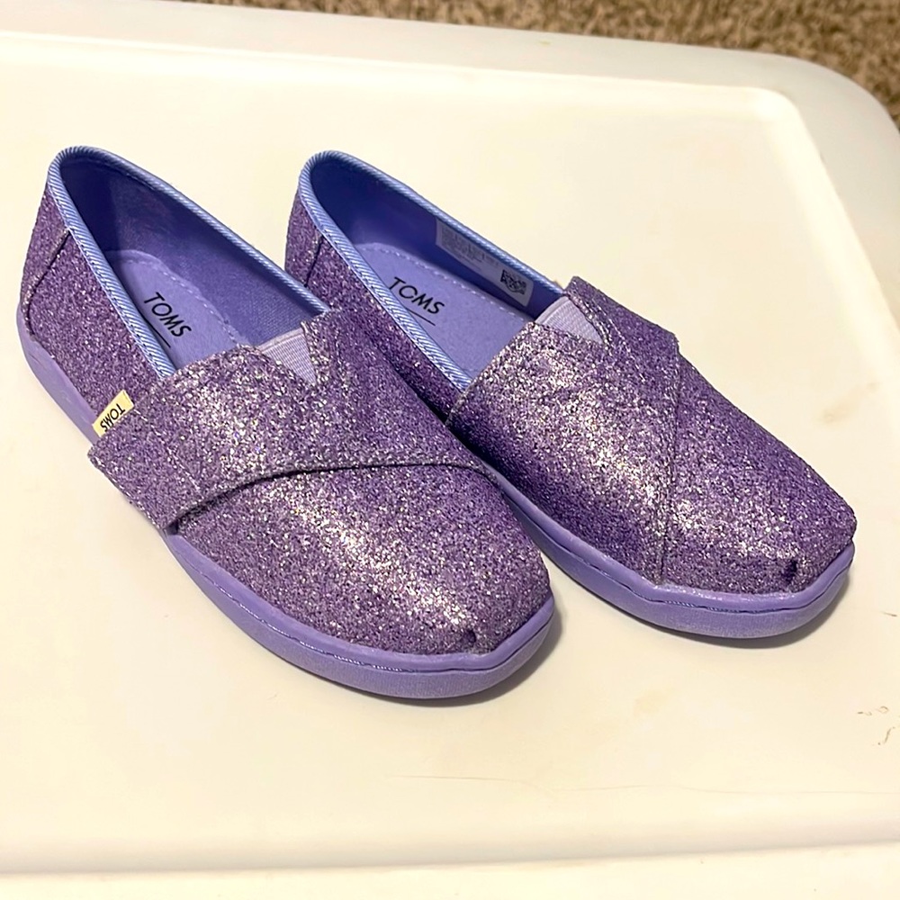 Brand new toddler purple toms size 10